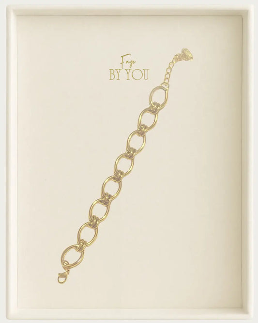Gold Decorative Knot Link Chain Bracelet